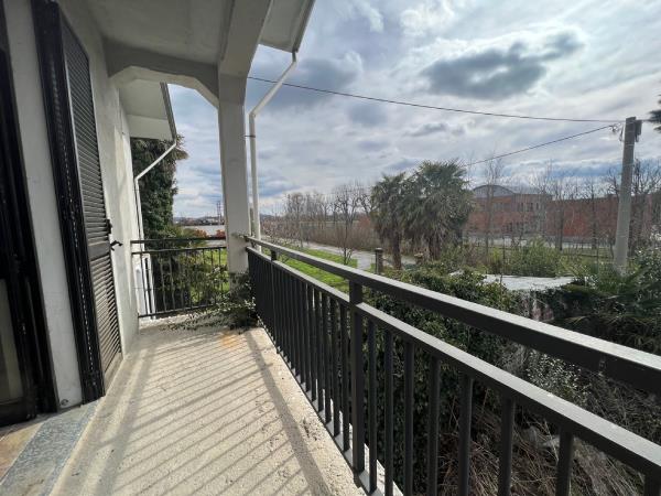 Vendita casa indipendente di 180 m2, Ivrea (TO) - 17