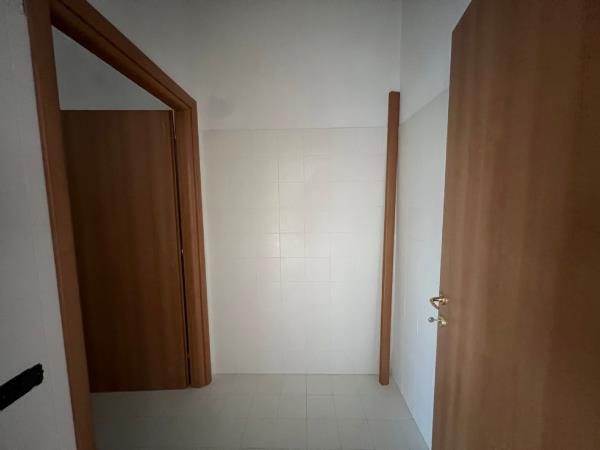 Affitto negozio di 97 m2, Banchette (TO) - 5