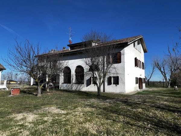 Vendita rustico o casale di 700 m2, Reggio Emilia (RE) - 3