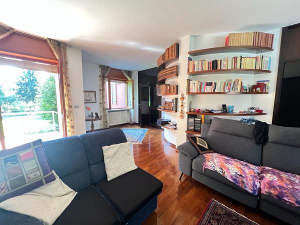 Vendita appartamento di 200 m2, Ivrea (TO) - 2