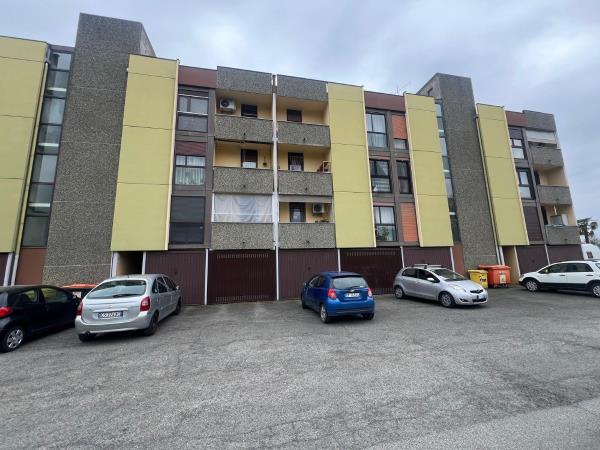 Vendita appartamento di 80 m2, Ivrea (TO) - 2