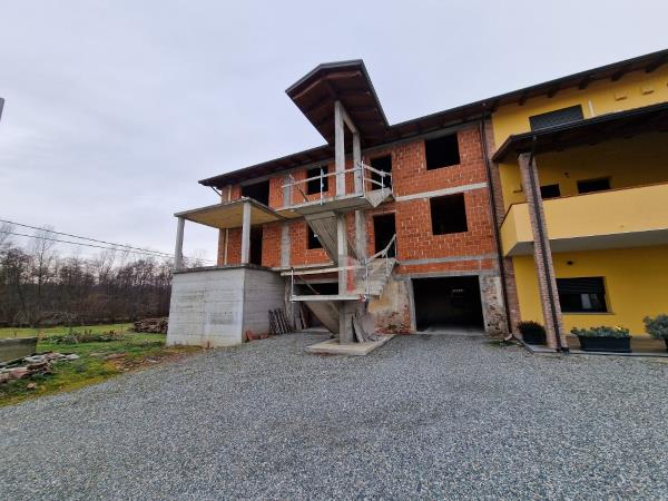 Vendita bifamiliare di 180 m2, Bollengo (TO) - 2