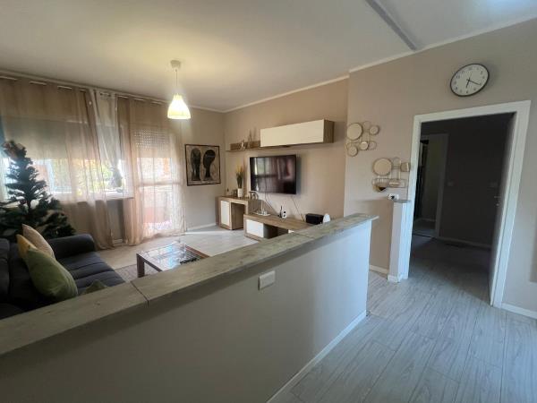 Vendita appartamento di 90 m2, Ivrea (TO) - 2