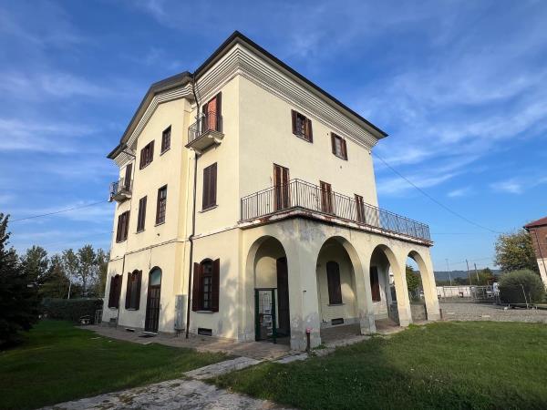 Vendita appartamento di 90 m2, Strambino (TO) - 2